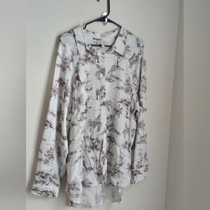 Stitch By Chenault Blouse Women 2XL Cream and Brown Animal Print Versatile